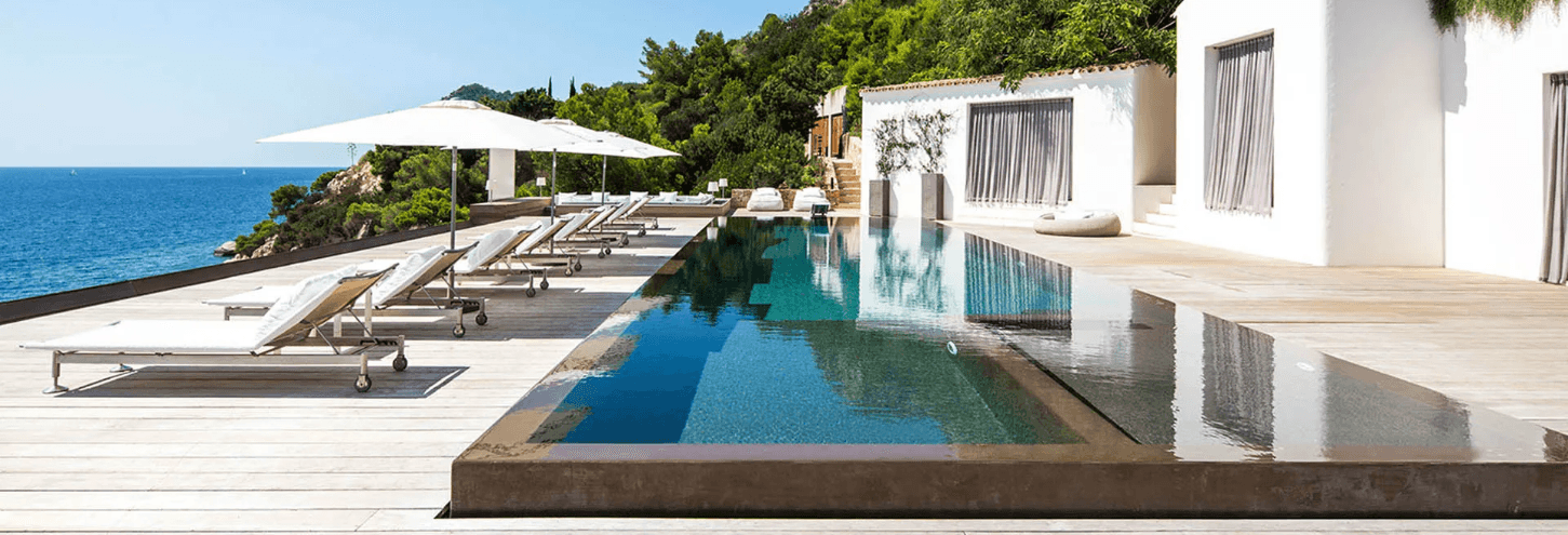 Offering the best holiday rentals in Ibiza with next-level amenities.