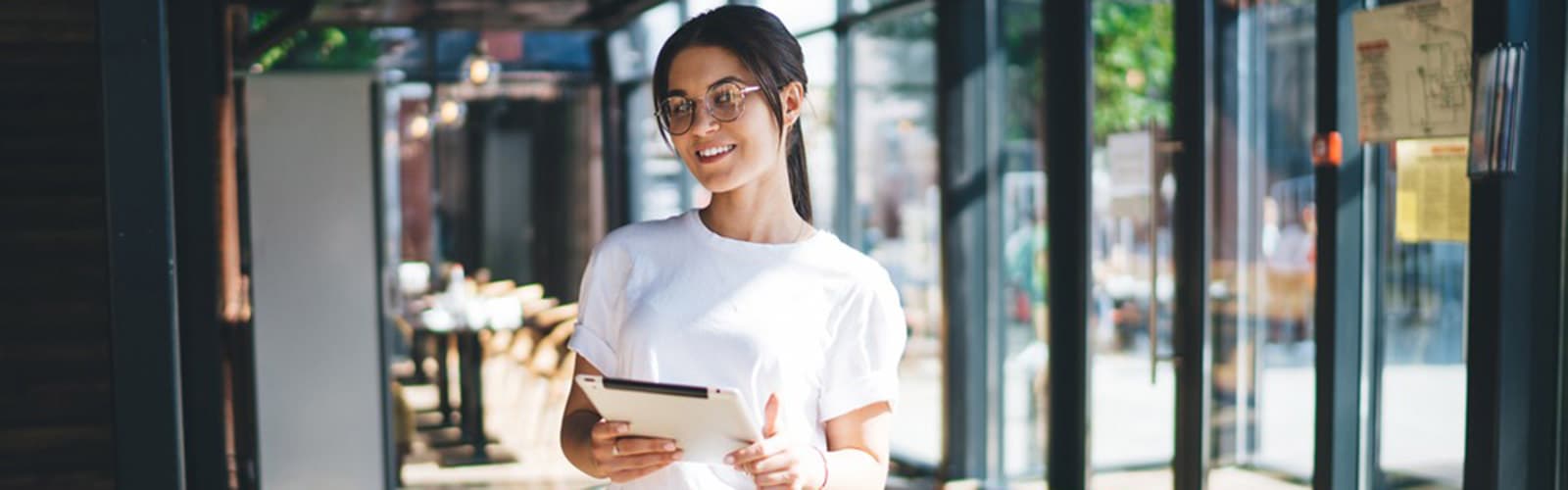 vip hostess in ibiza